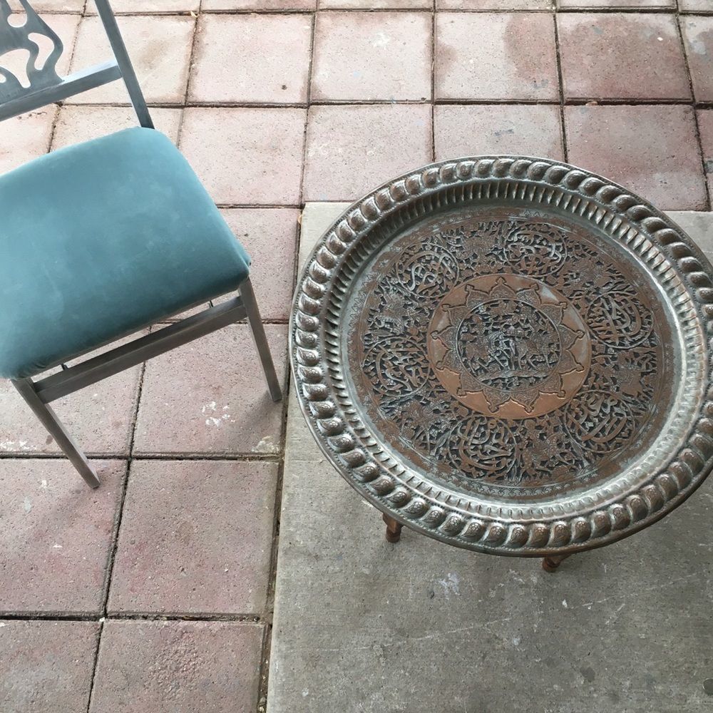 Vintage | Middle Eastern Tray / Table & Folding Base - Picture 5 of 16